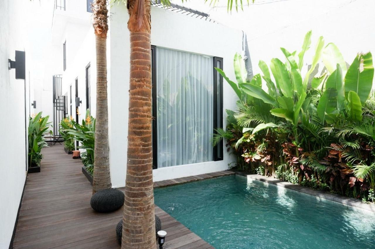 Reddoorz @ Jalan Raya Semat Canggu BALI Bagian luar foto